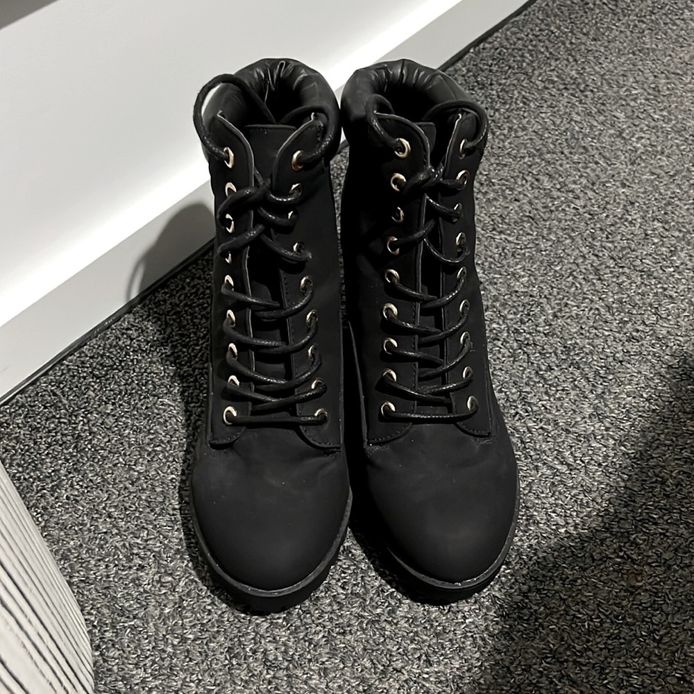 Brand: London Rebel Size: 8 Colour: Black - Picture 2 of 3